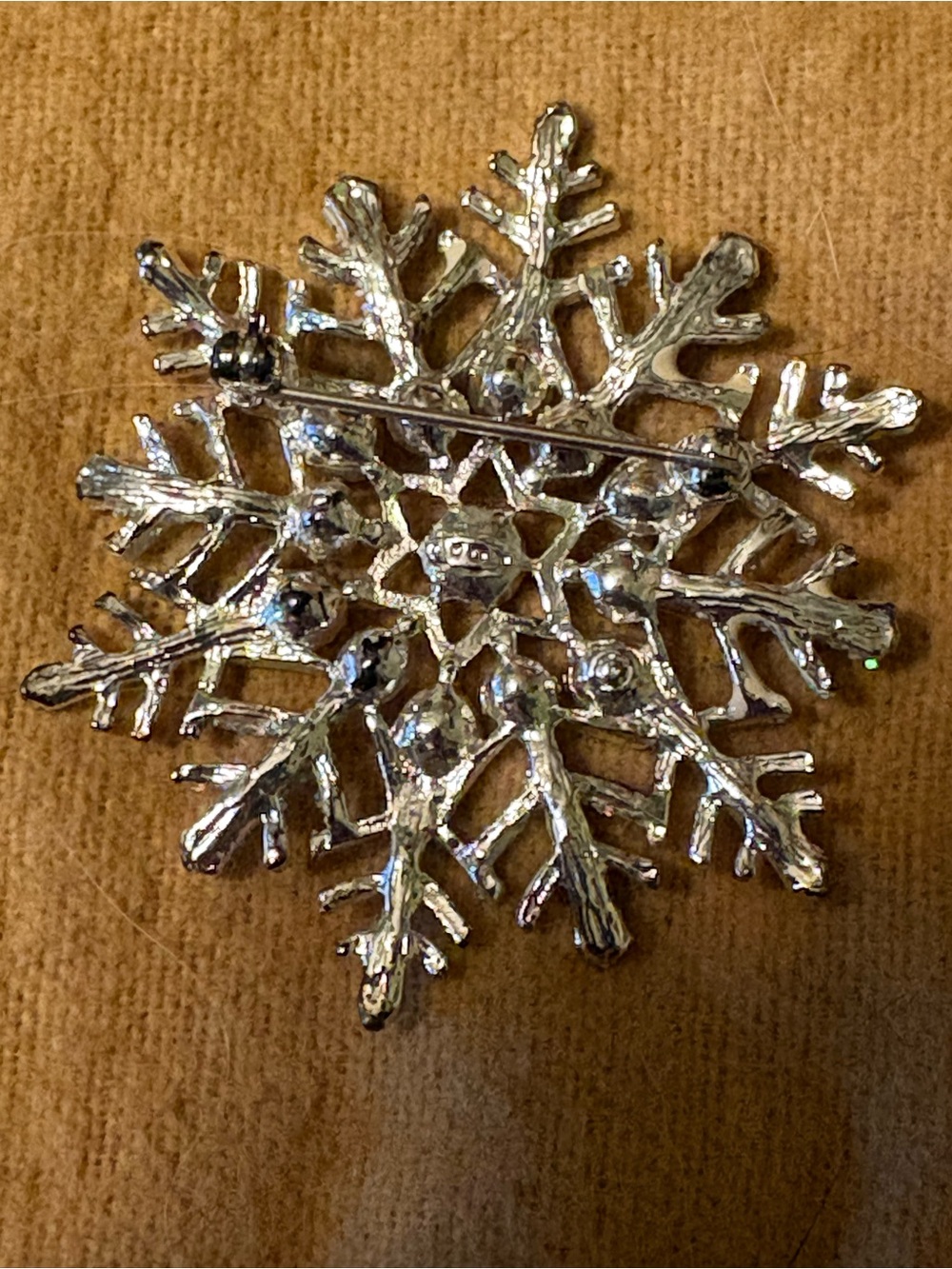 Silver Snowflake Rhinestone Brooch - Picture 2 of 3